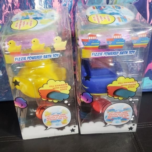 ⭐HP⭐ 🎯5/$25🎯 2 Zoom Zoom Bath toys w/fizzies Duck Boat - Picture 5 of 8